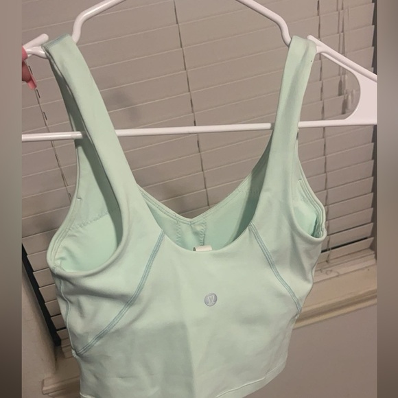 lululemon - Picture 2 of 2